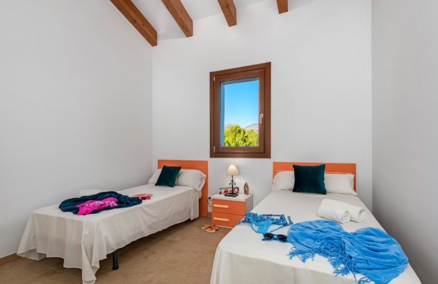 Herverkoop - Villa -
Benissa