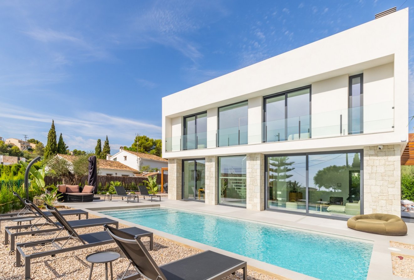 Herverkoop - Villa -
Benissa - La Fustera