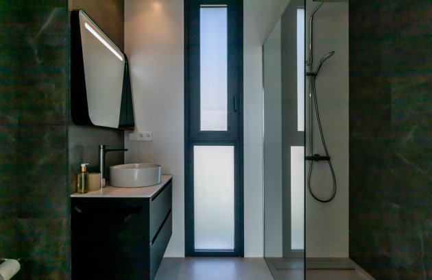 Herverkoop - Villa -
Benissa - La Fustera