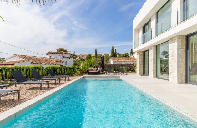 Herverkoop - Villa -
Benissa - La Fustera