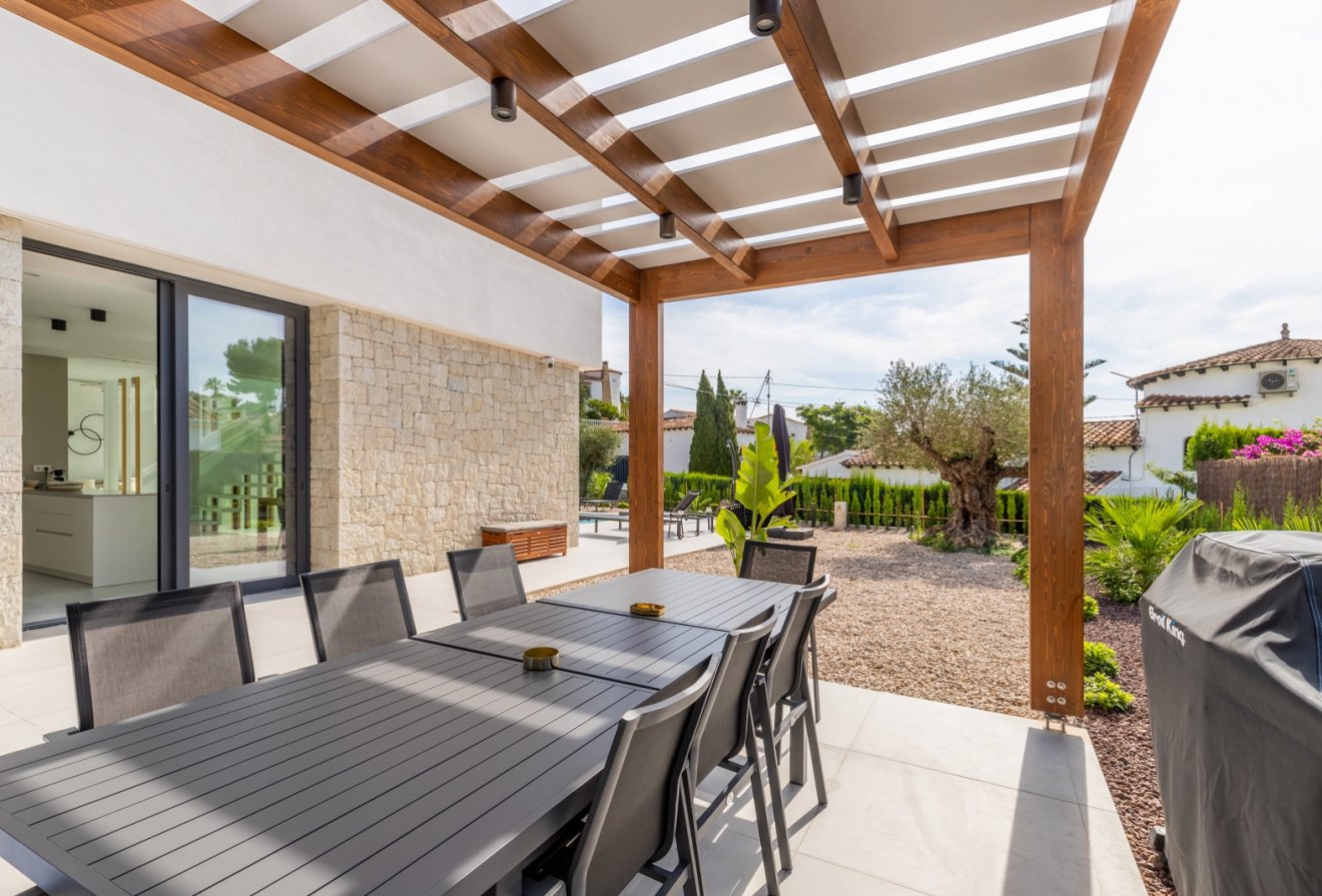 Herverkoop - Villa -
Benissa - La Fustera