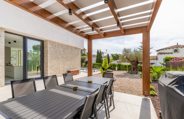 Herverkoop - Villa -
Benissa - La Fustera