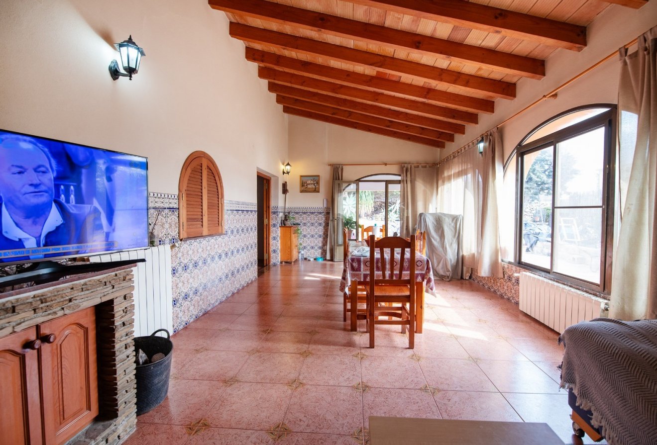 Herverkoop - Villa -
Benissa - Partida Canor