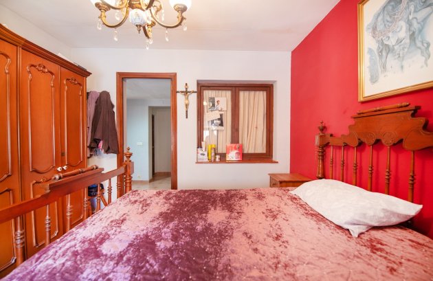 Herverkoop - Villa -
Benissa - Partida Canor