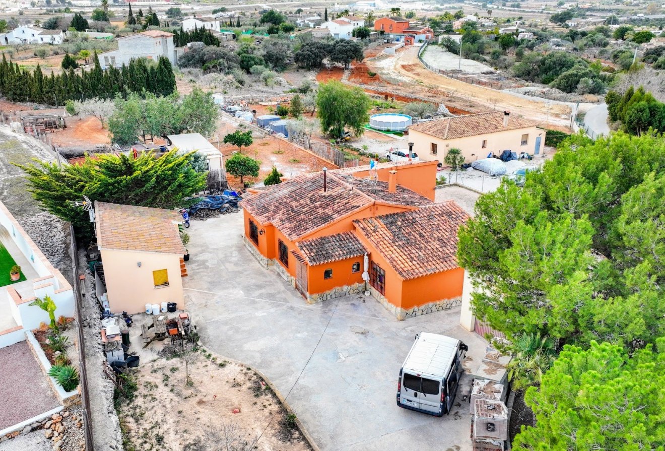 Herverkoop - Villa -
Benissa - Partida Canor
