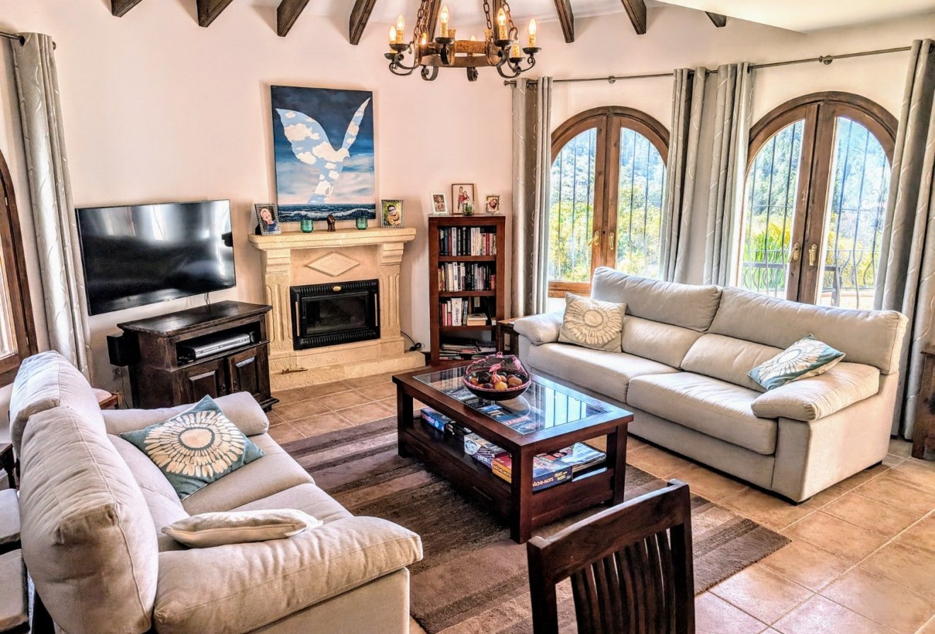 Herverkoop - Villa -
Moraira - Valle del Portet, Benitachell