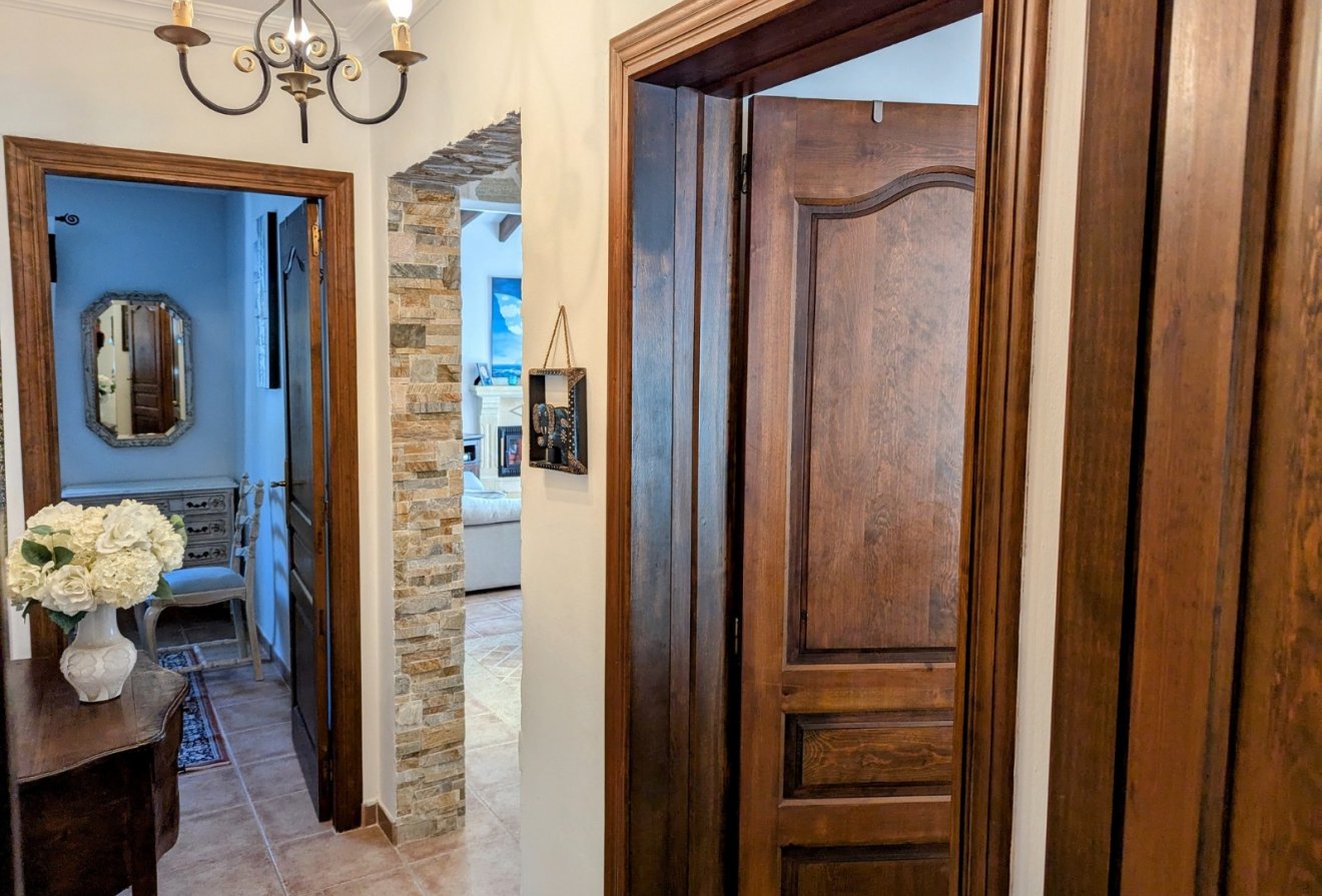 Herverkoop - Villa -
Moraira - Valle del Portet, Benitachell