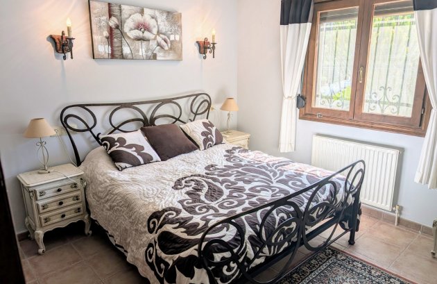 Herverkoop - Villa -
Moraira - Valle del Portet, Benitachell