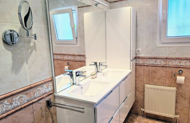 Herverkoop - Villa -
Moraira - Valle del Portet, Benitachell