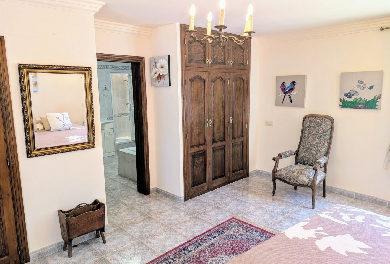 Herverkoop - Villa -
Moraira - Valle del Portet, Benitachell